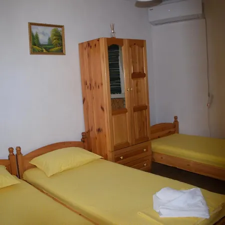 Nedyalkovi Feriehus *